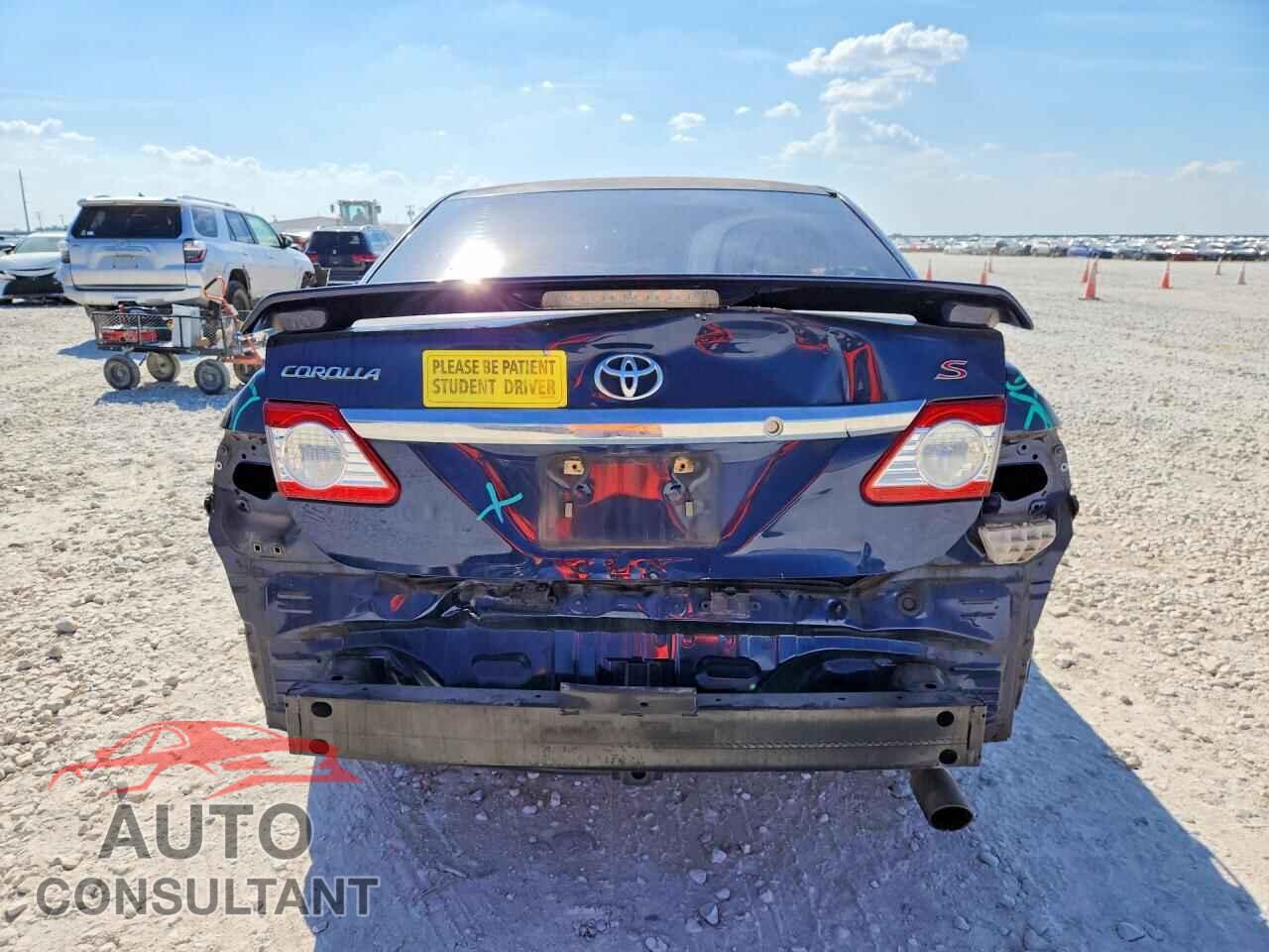 TOYOTA COROLLA 2013 - 5YFBU4EE7DP176404