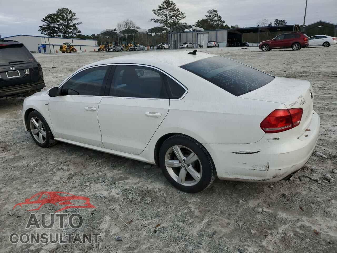 VOLKSWAGEN PASSAT 2015 - 1VWAS7A34FC108531