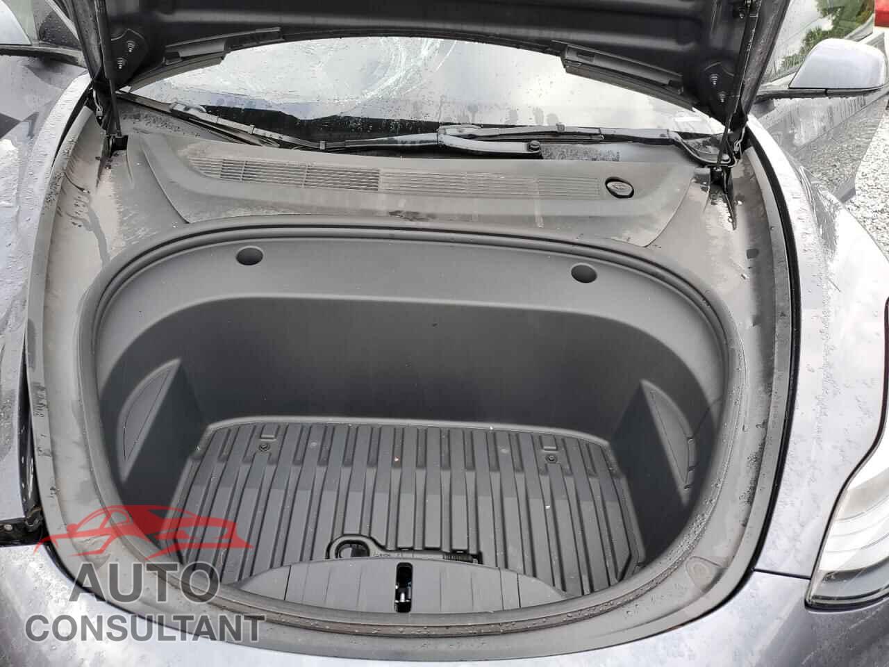 TESLA MODEL 3 2021 - 5YJ3E1EA9MF098216