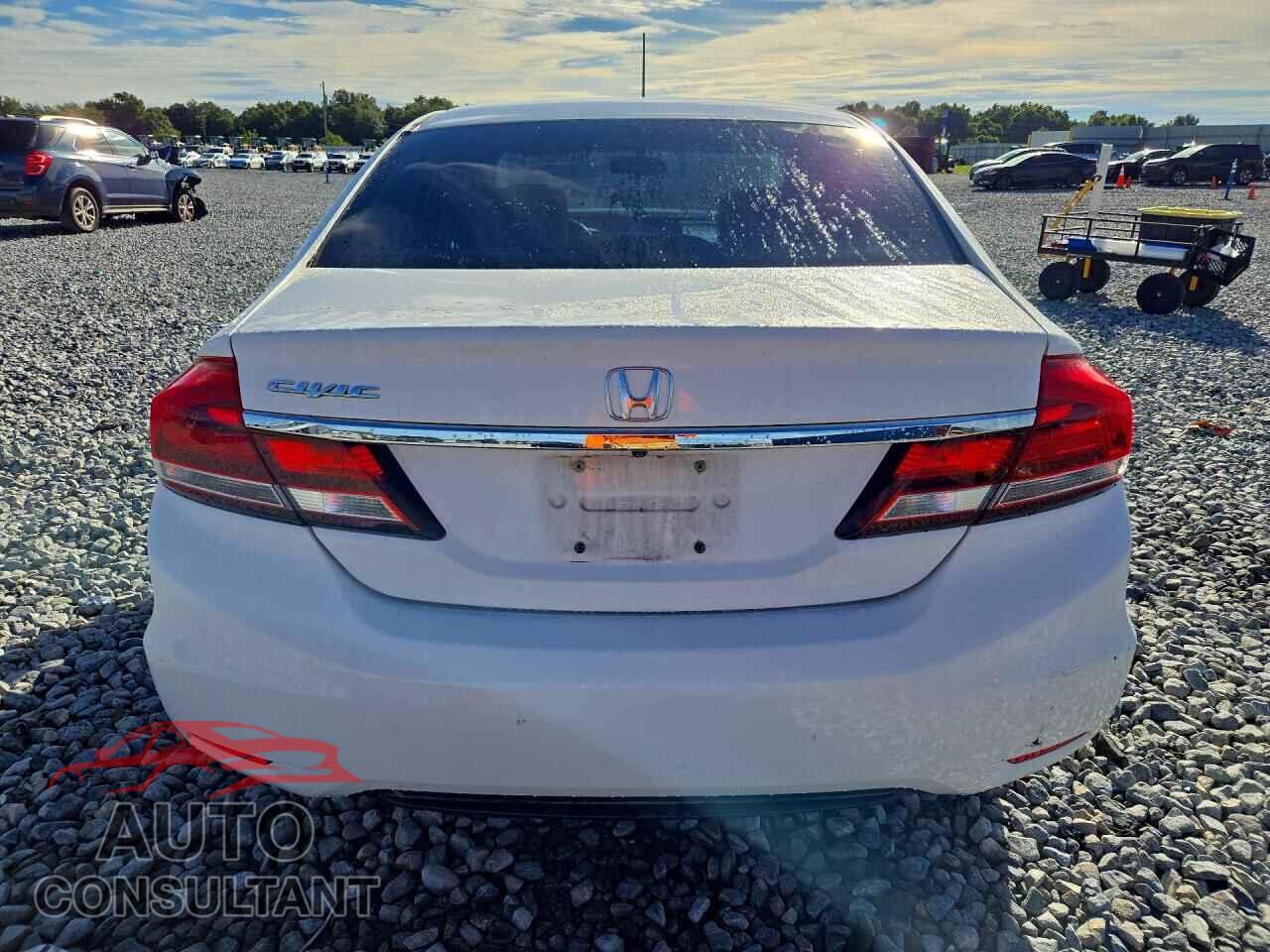 HONDA CIVIC 2013 - 19XFB2F55DE040266