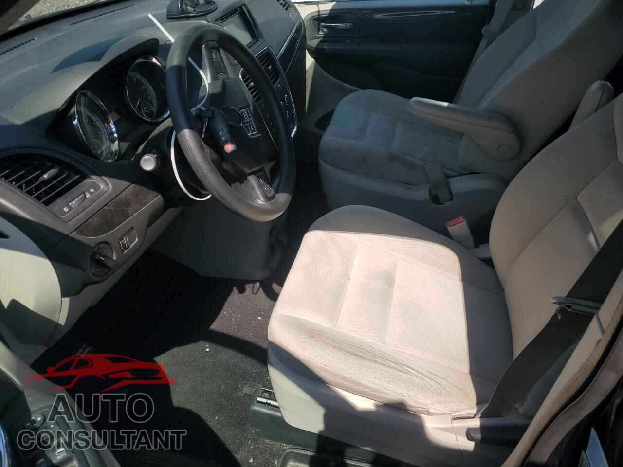 DODGE CARAVAN 2015 - 2C4RDGBG7FR686440