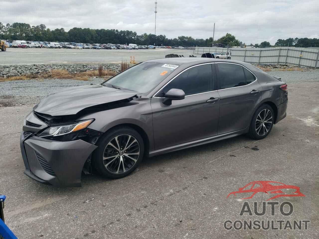 TOYOTA CAMRY 2018 - 4T1B11HKXJU082312