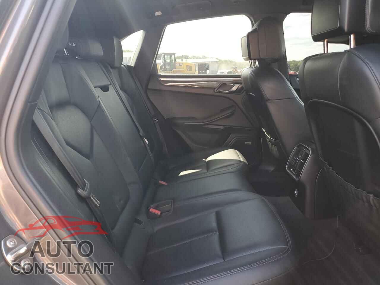 PORSCHE MACAN 2016 - WP1AB2A5XGLB41217