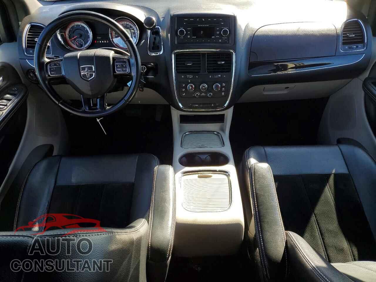 DODGE CARAVAN 2015 - 2C4RDGBG8FR714326
