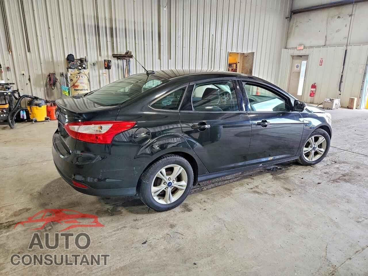 FORD FOCUS 2014 - 1FADP3F25EL424552
