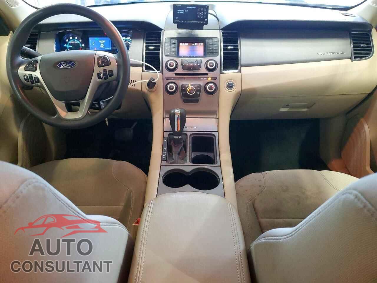 FORD TAURUS 2013 - 1FAHP2D82DG207468
