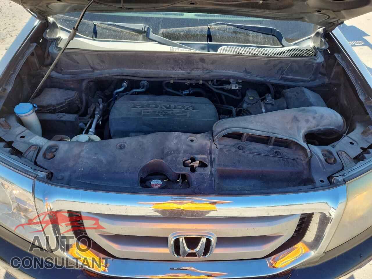 HONDA PILOT 2011 - 5FNYF4H78BB010399