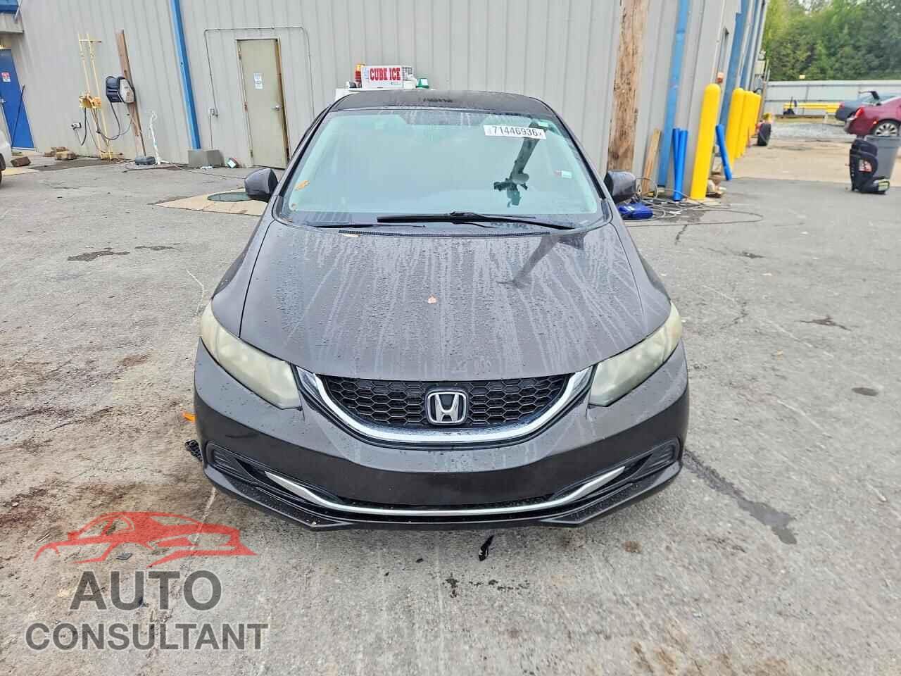 HONDA CIVIC 2013 - 2HGFB2F53DH584884
