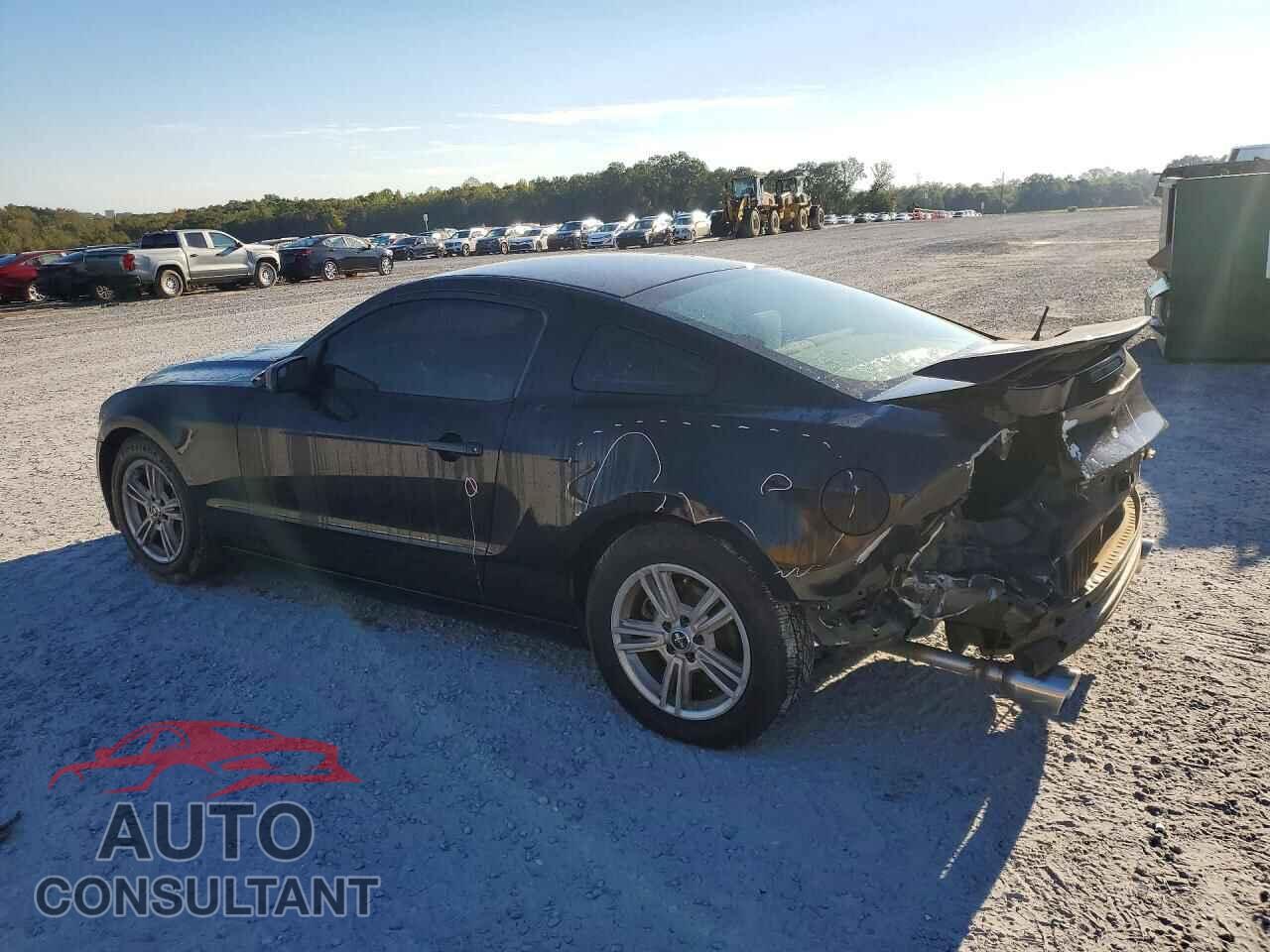 FORD MUSTANG 2013 - 1ZVBP8AM2D5277324