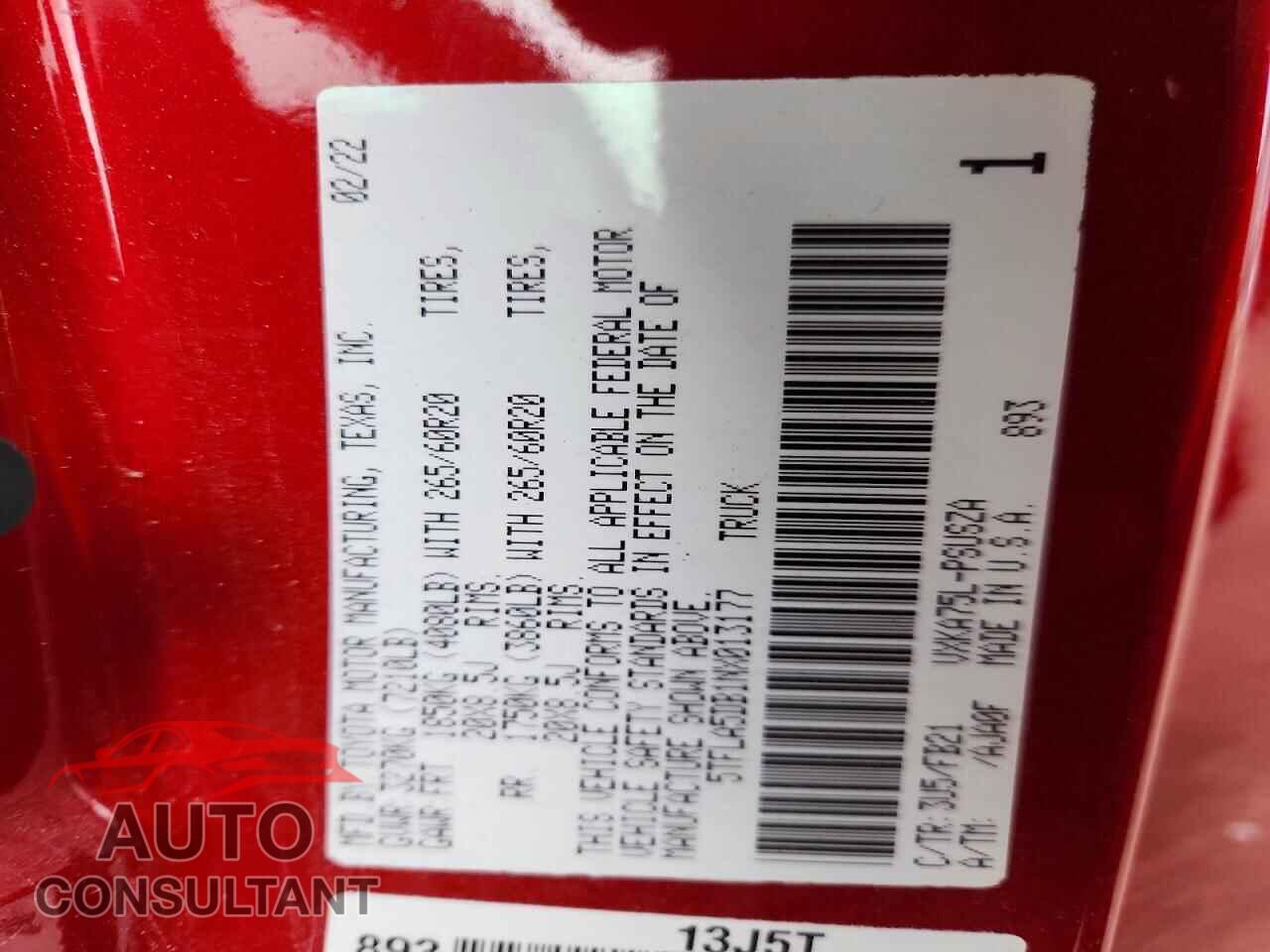 TOYOTA TUNDRA 2022 - 5TFLA5DB1NX013177
