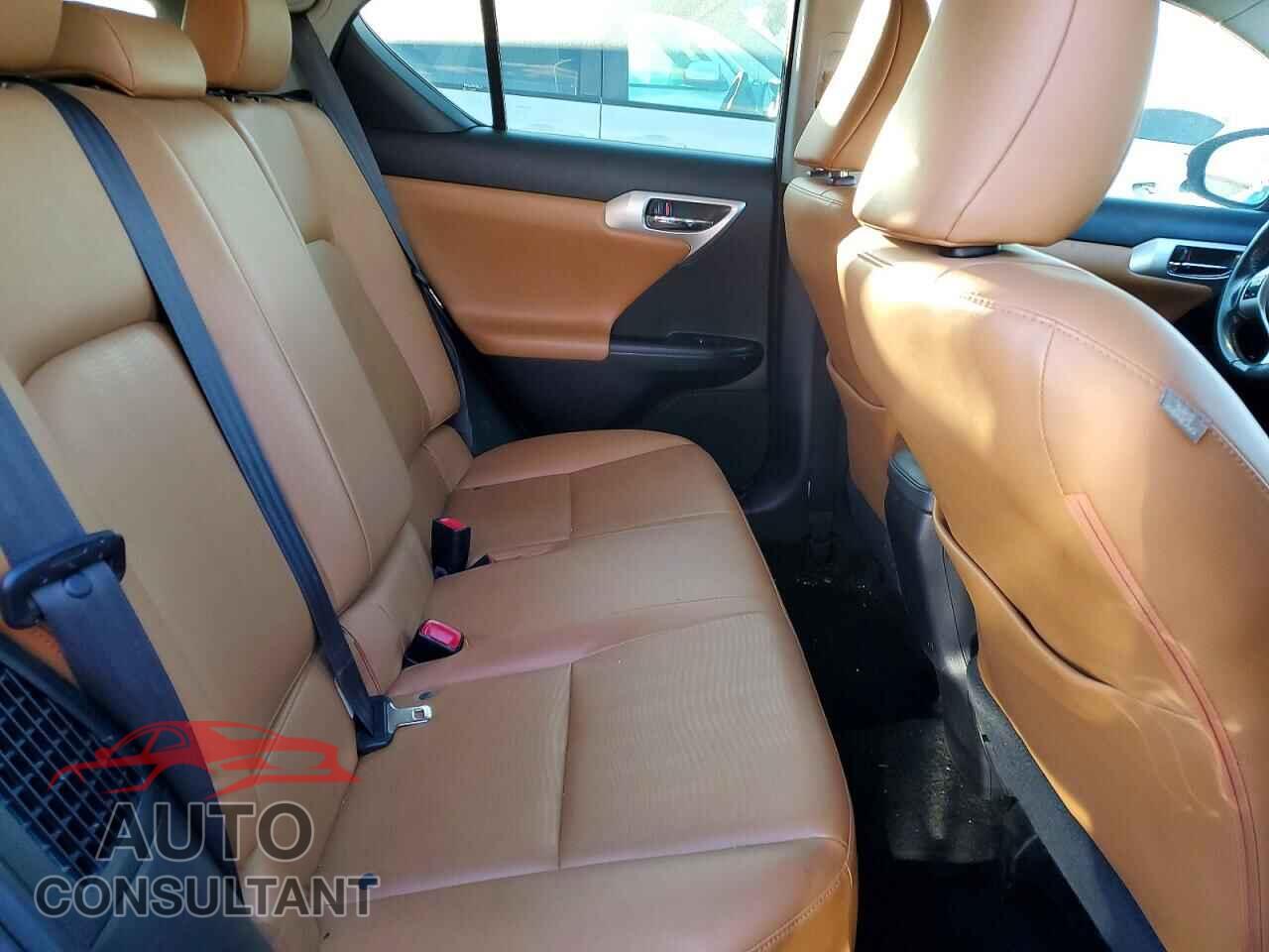 LEXUS CT 200 2012 - JTHKD5BH2C2117244