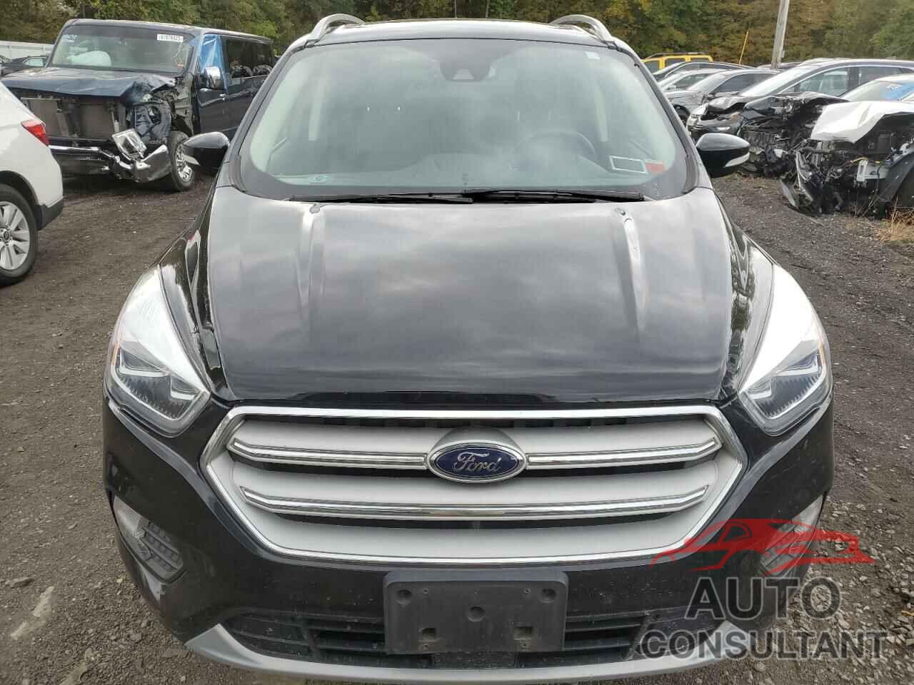 FORD ESCAPE 2019 - 1FMCU9J92KUA22365