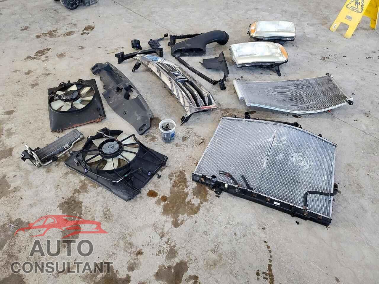 HONDA PILOT 2012 - 5FNYF4H93CB068133