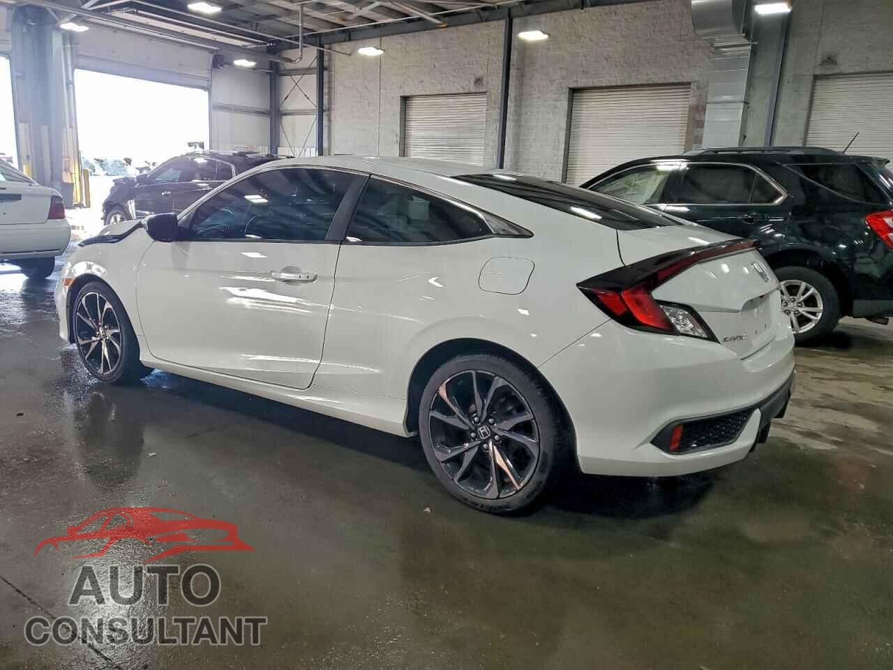 HONDA CIVIC 2019 - 2HGFC4B89KH302396