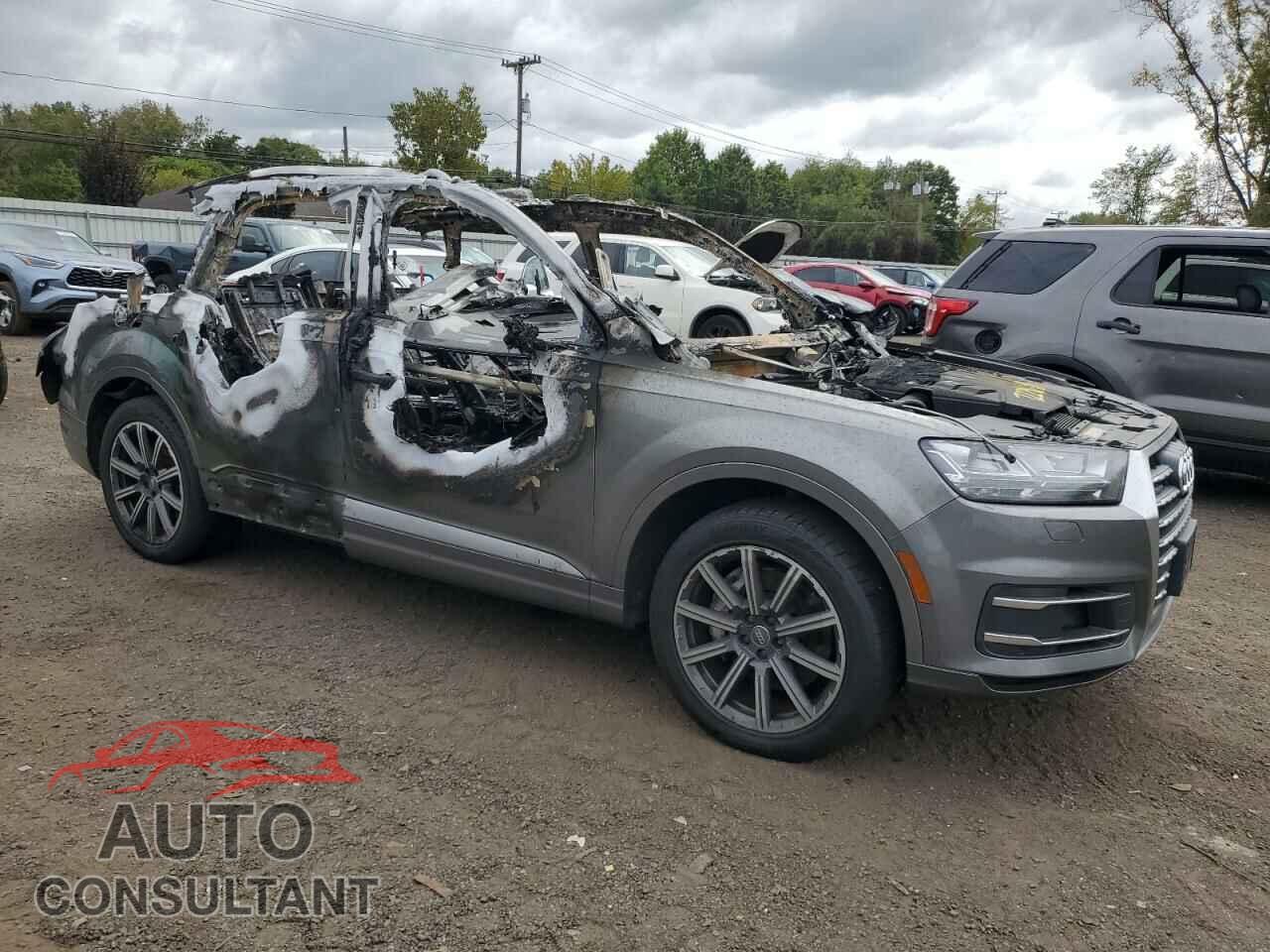 AUDI Q7 2017 - WA1VAAF72HD004109