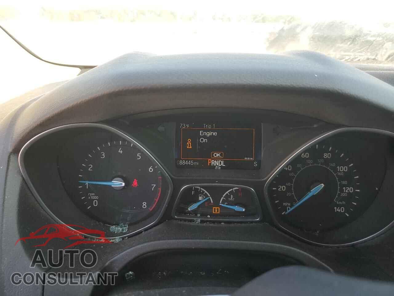 FORD FOCUS 2017 - 1FADP3F2XHL244178