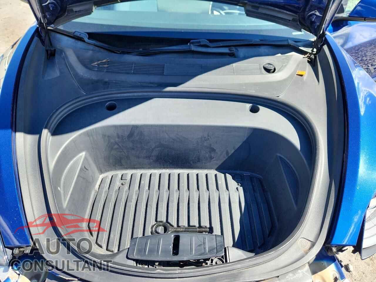 TESLA MODEL 3 2021 - 5YJ3E1EC8MF013416