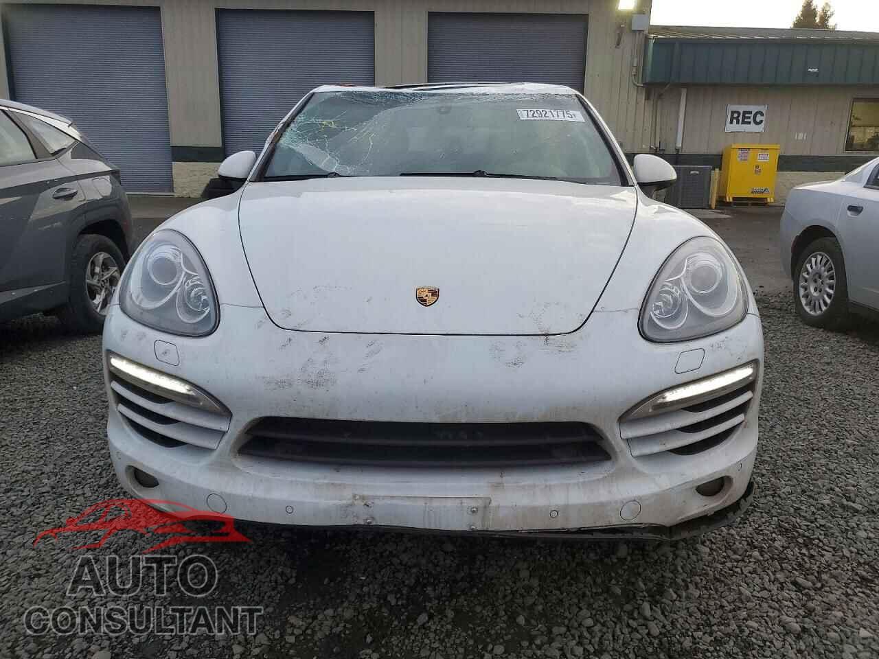 PORSCHE CAYENNE 2013 - WP1AF2A28DLA36813