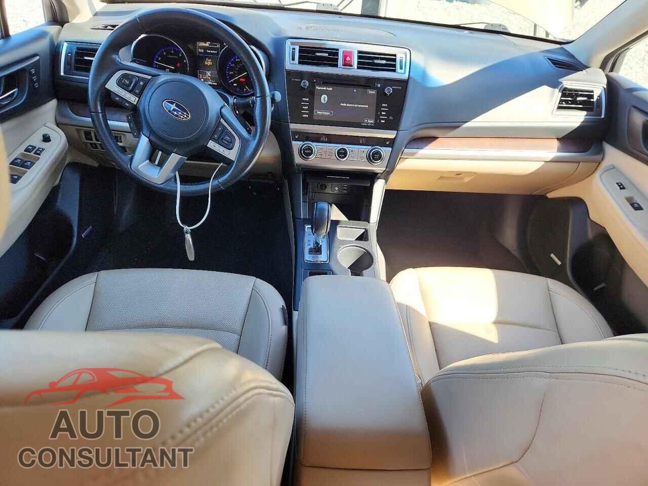 SUBARU OUTBACK 2017 - 4S4BSENCXH3330690