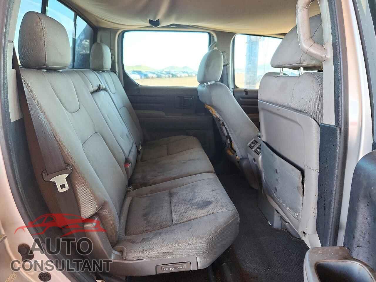 HONDA RIDGELINE 2011 - 5FPYK1F29BB001560
