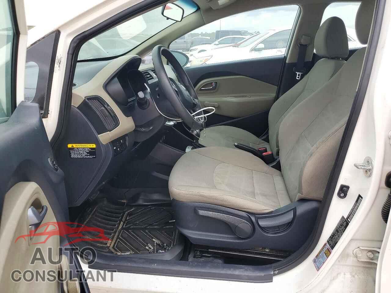 KIA RIO 2017 - KNADM4A38H6034554