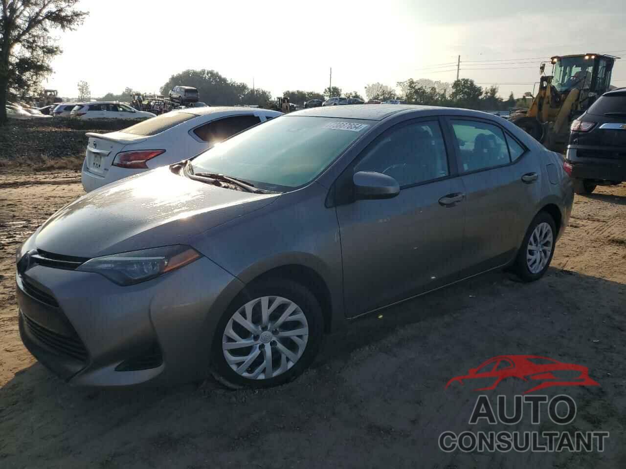 TOYOTA COROLLA 2018 - 2T1BURHE5JC065709