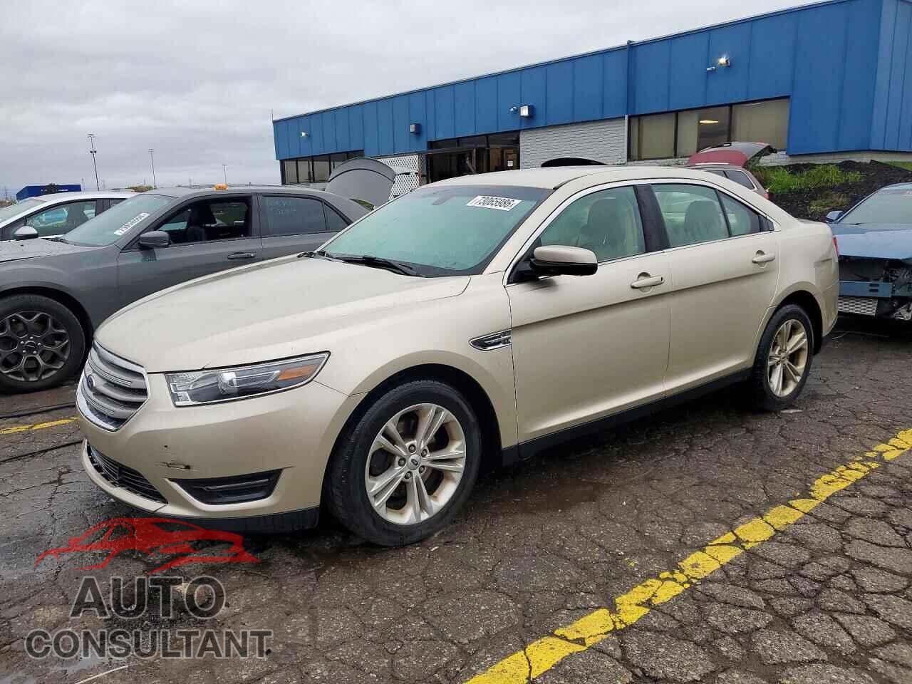 FORD TAURUS 2017 - 1FAHP2E83HG133191