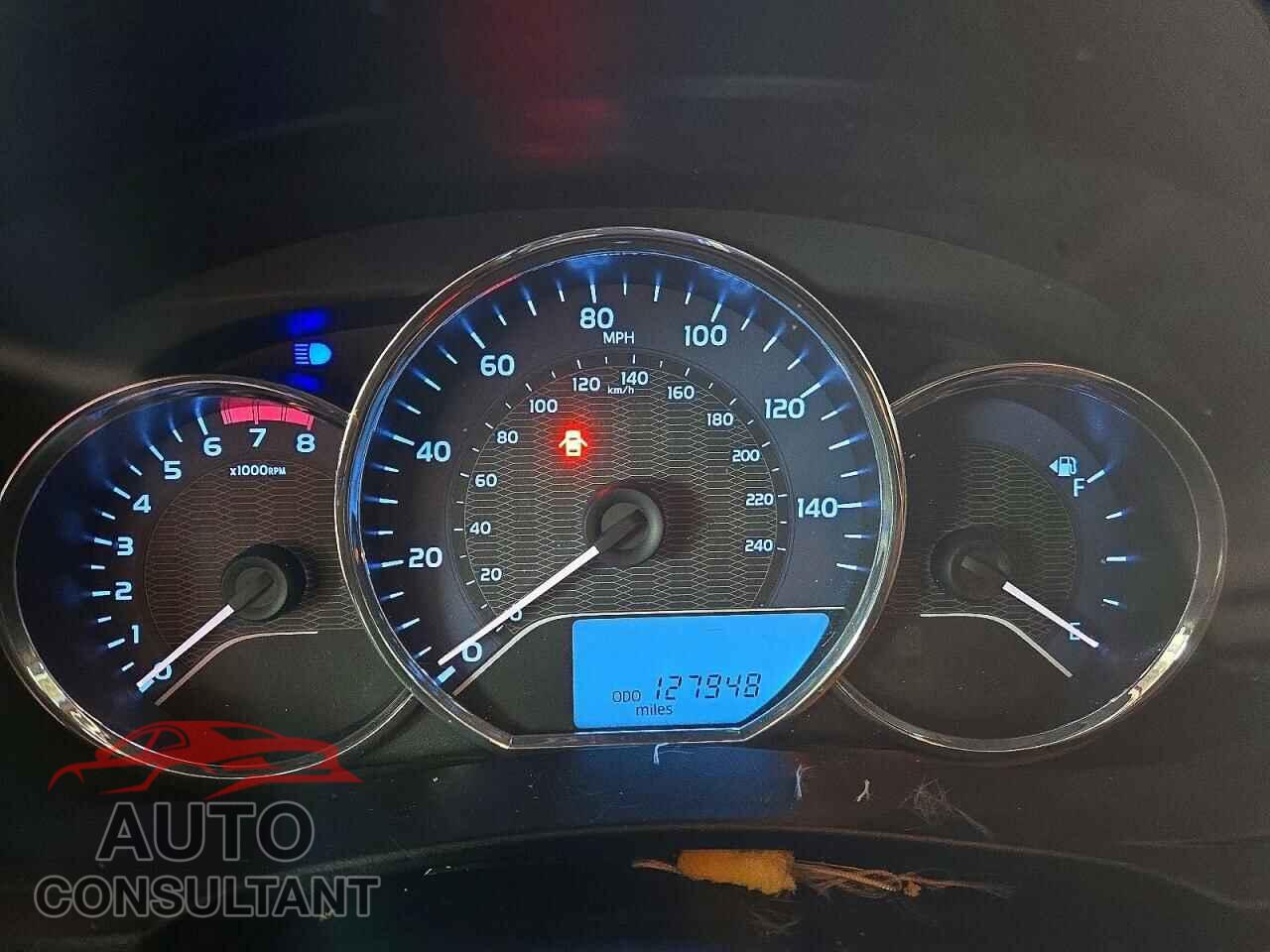 TOYOTA COROLLA 2015 - 5YFBURHE7FP338026