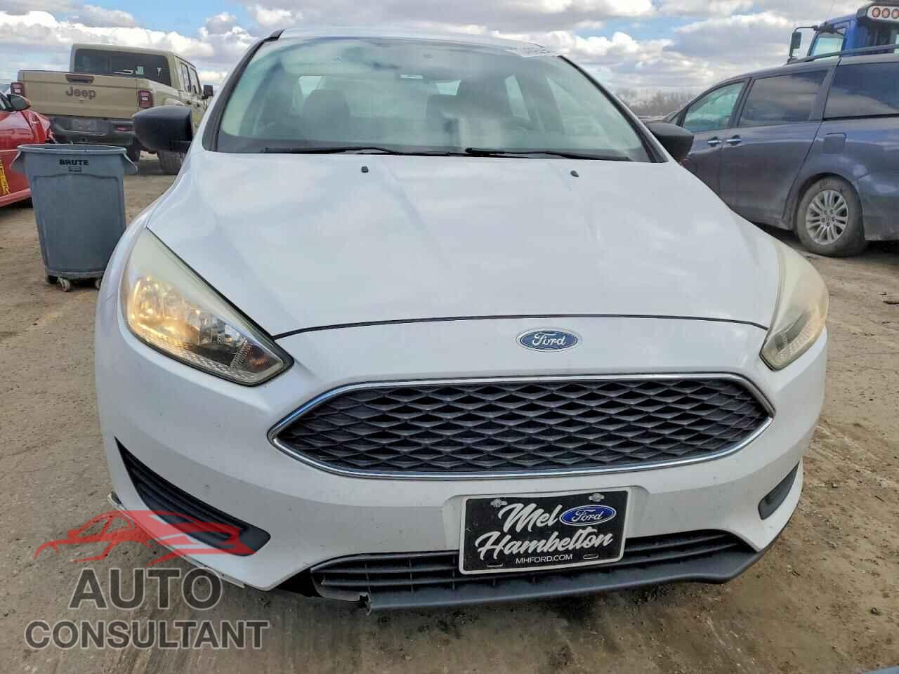FORD FOCUS 2016 - 1FADP3E26GL361241