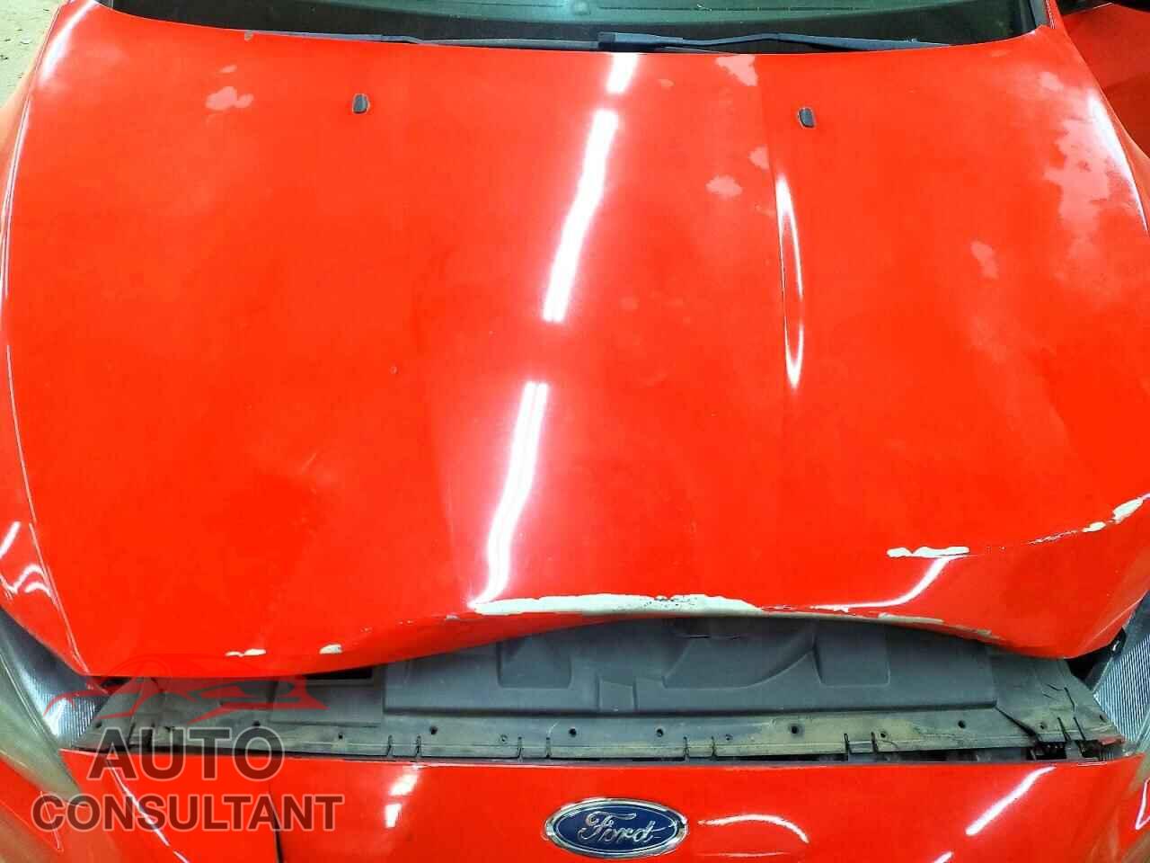 FORD FOCUS 2017 - 1FADP3F21HL224949