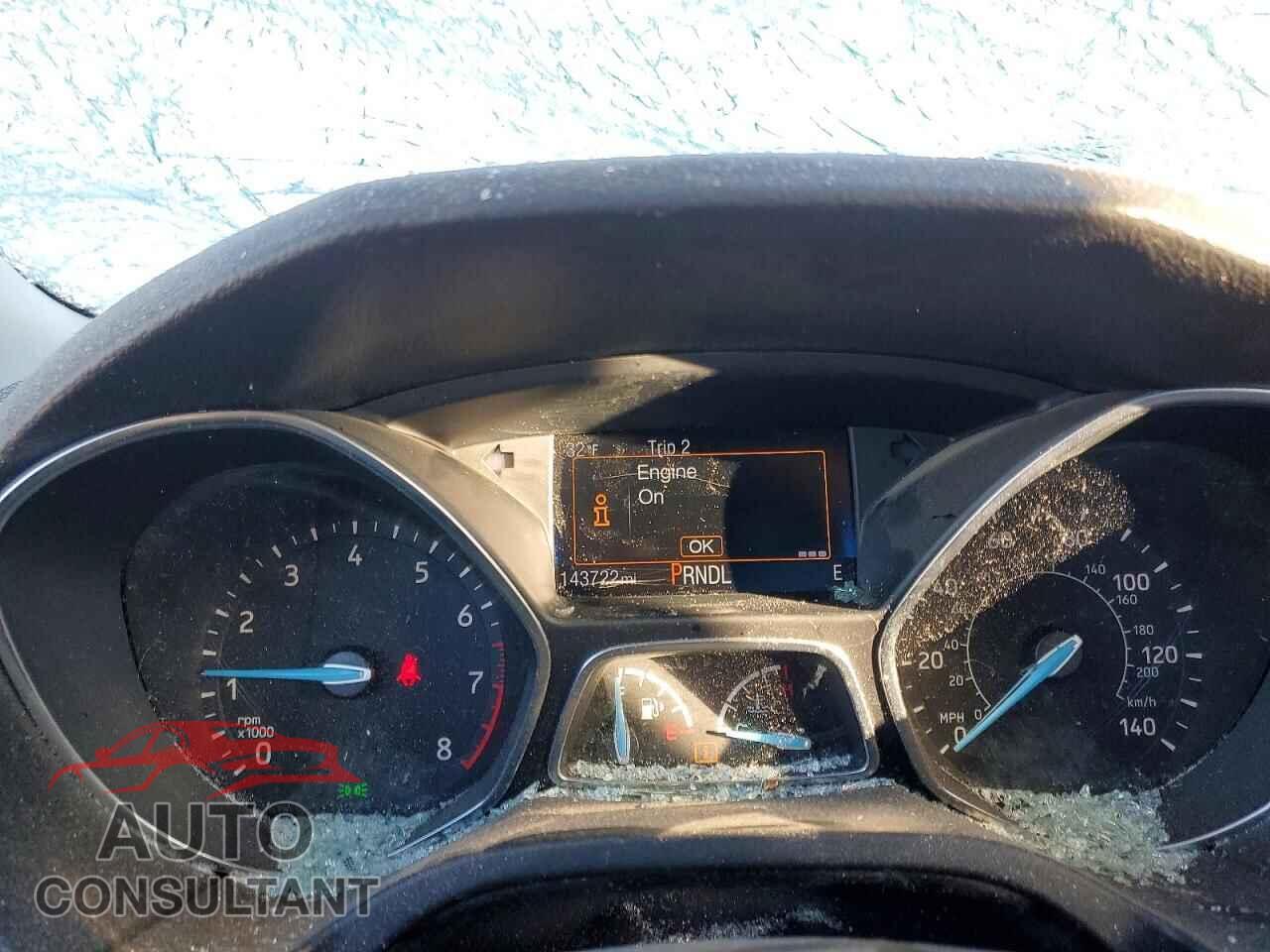FORD FOCUS 2017 - 1FADP3F28HL315748