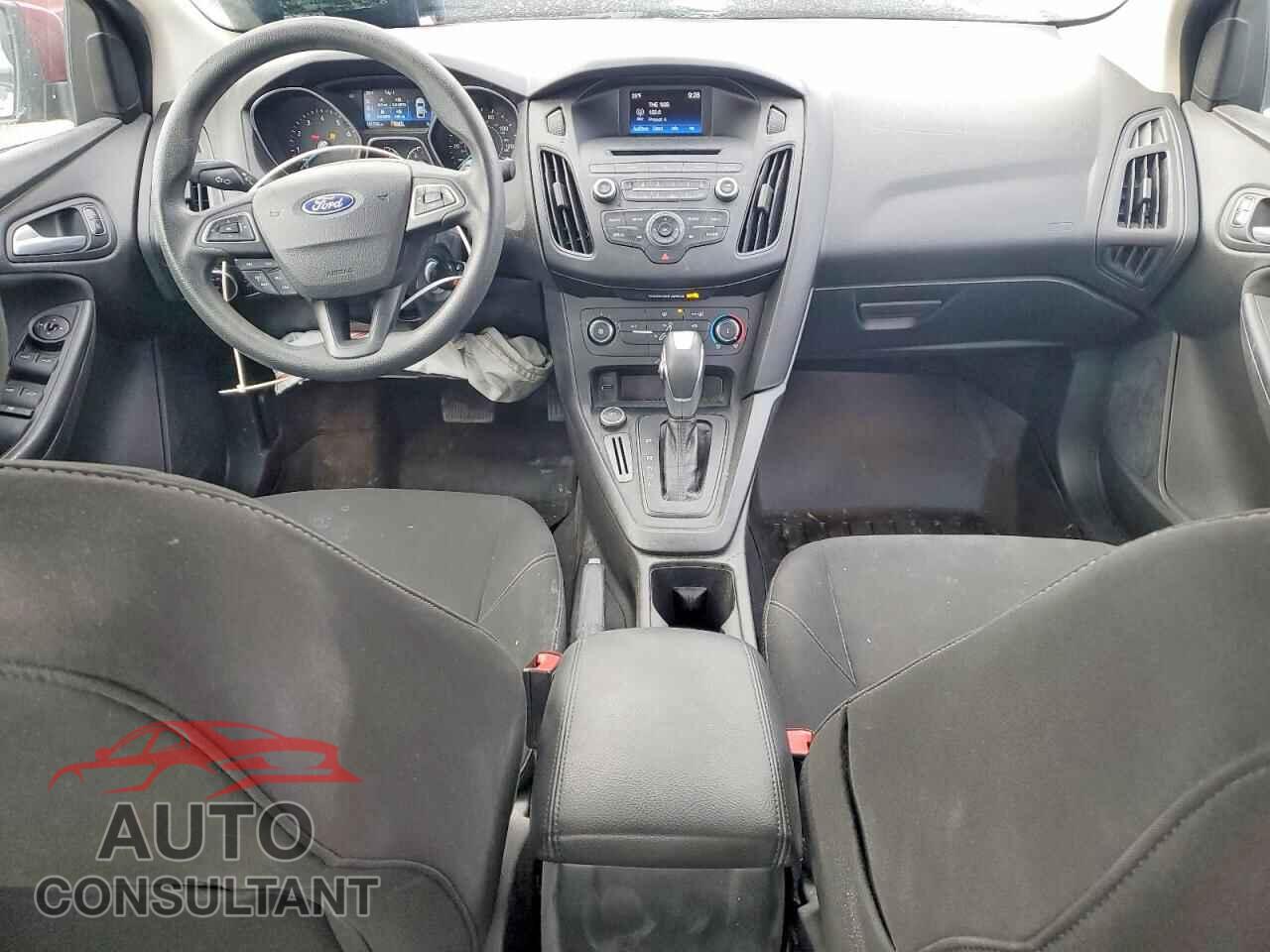 FORD FOCUS 2016 - 1FADP3F23GL324694