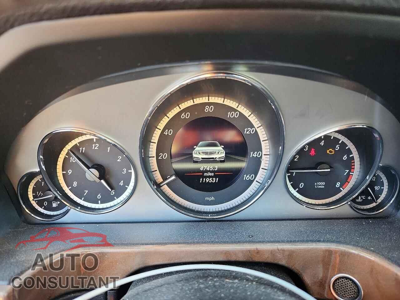 MERCEDES-BENZ E-CLASS 2013 - WDDHF5KB1DA753569