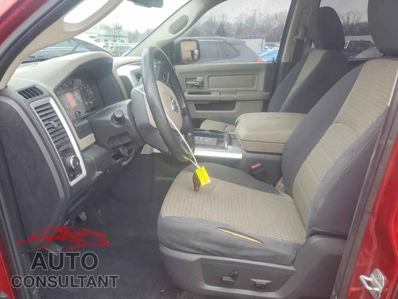 DODGE RAM 1500 2012 - 1C6RD7GT5CS170617