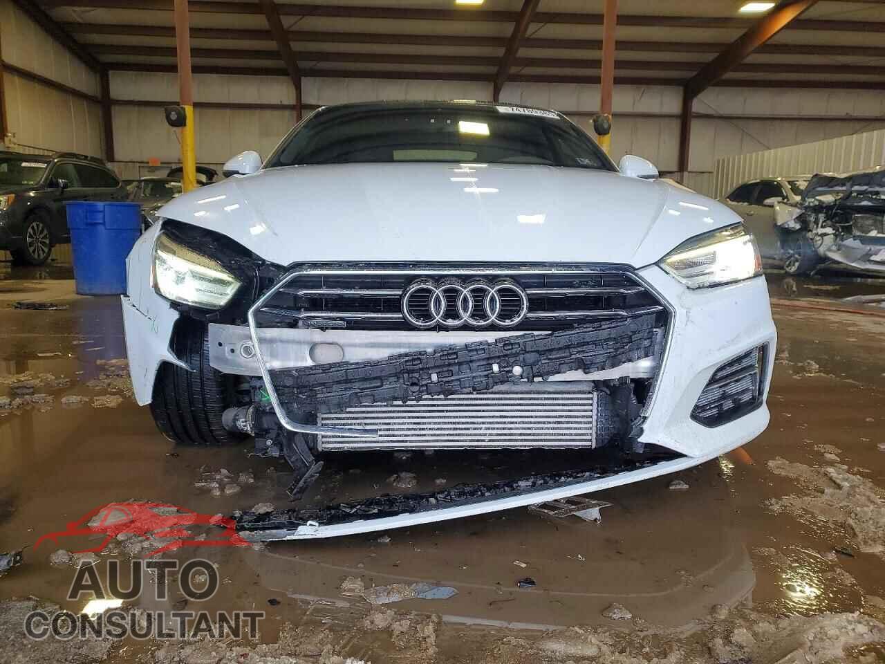 AUDI A5 2018 - WAUANCF59JA136839