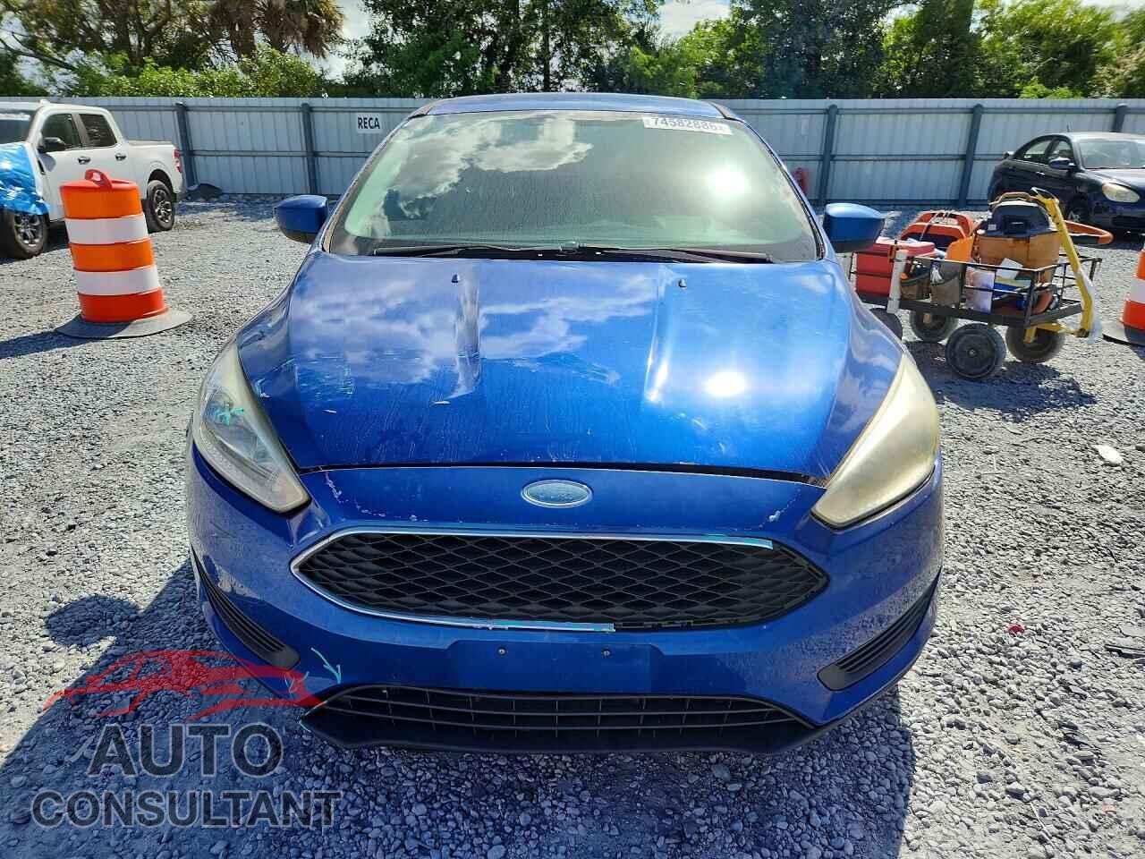 FORD FOCUS 2018 - 1FADP3F22JL238574