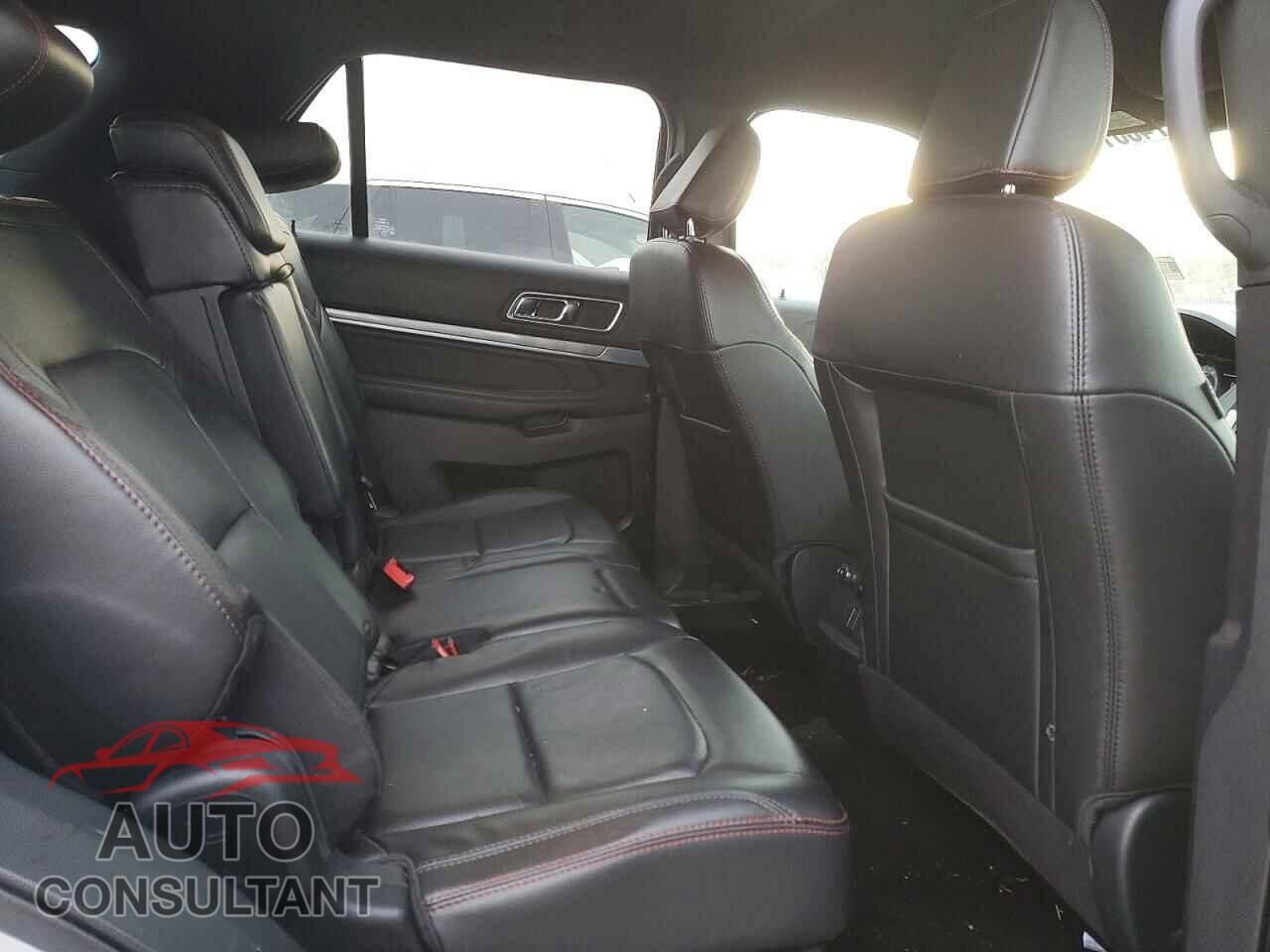 FORD EXPLORER 2018 - 1FM5K8GT4JGB13744