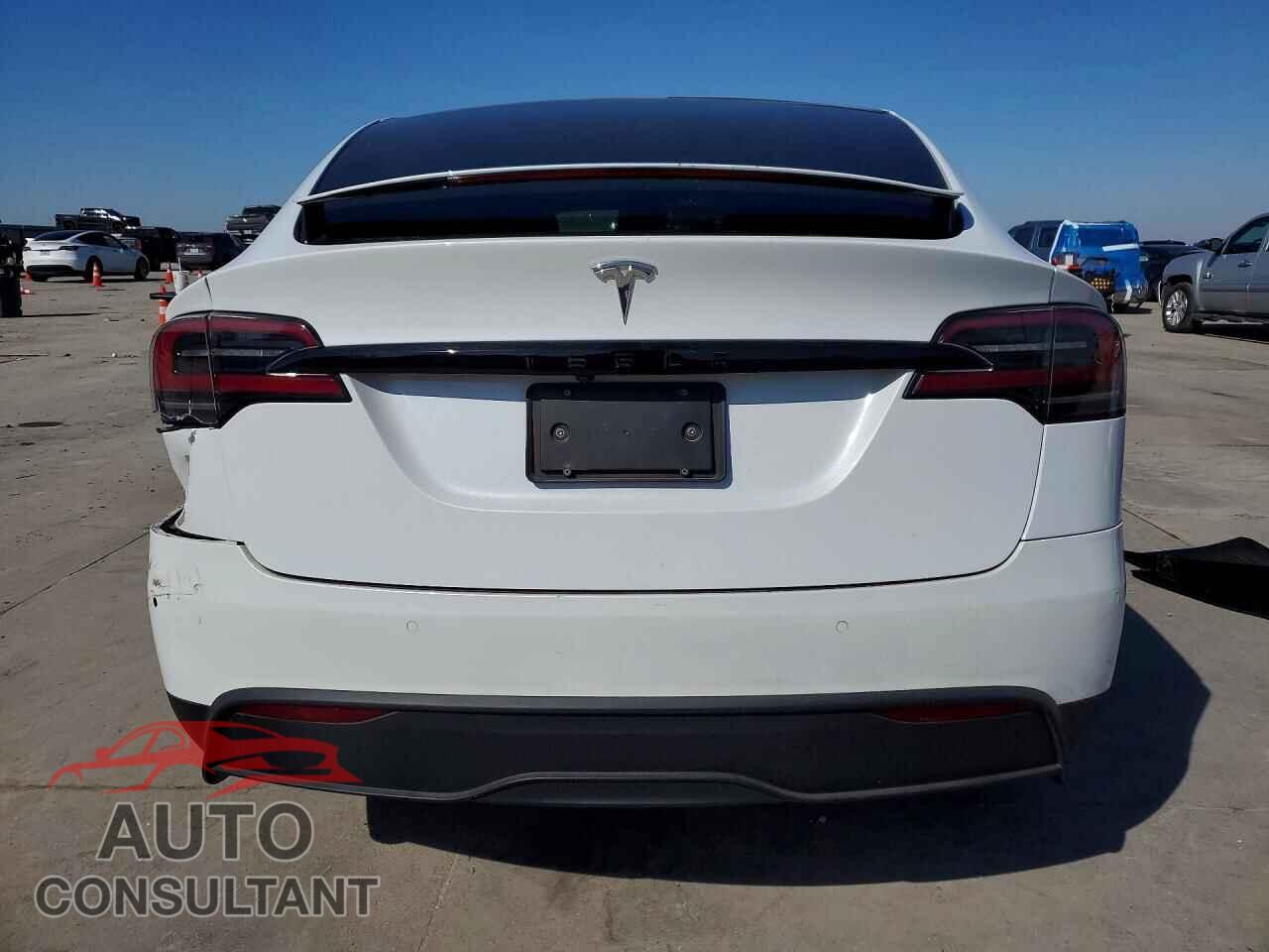 TESLA MODEL X 2023 - 7SAXCDE57PF377201