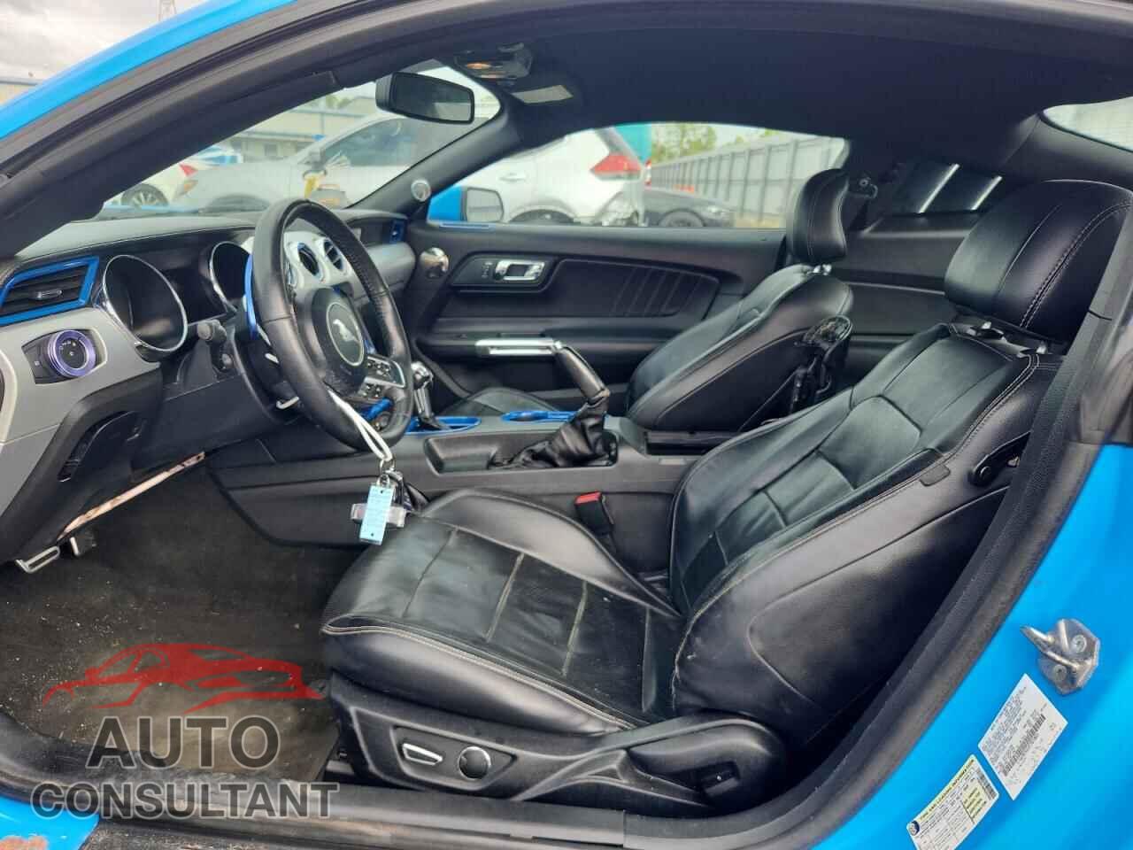 FORD MUSTANG 2017 - 1FA6P8TH6H5201802