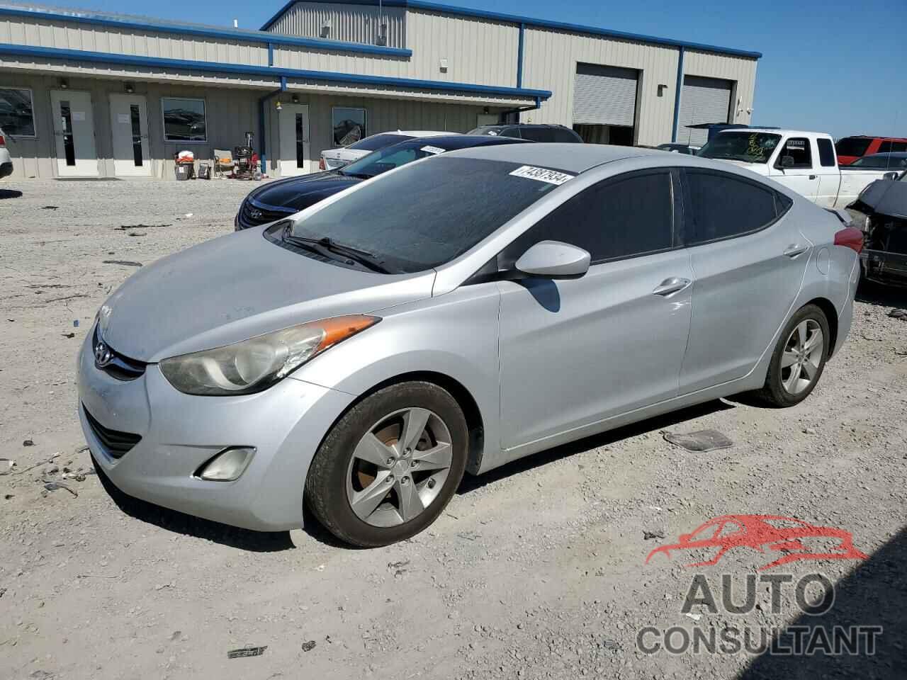 HYUNDAI ELANTRA 2012 - KMHDH4AE3CU328646