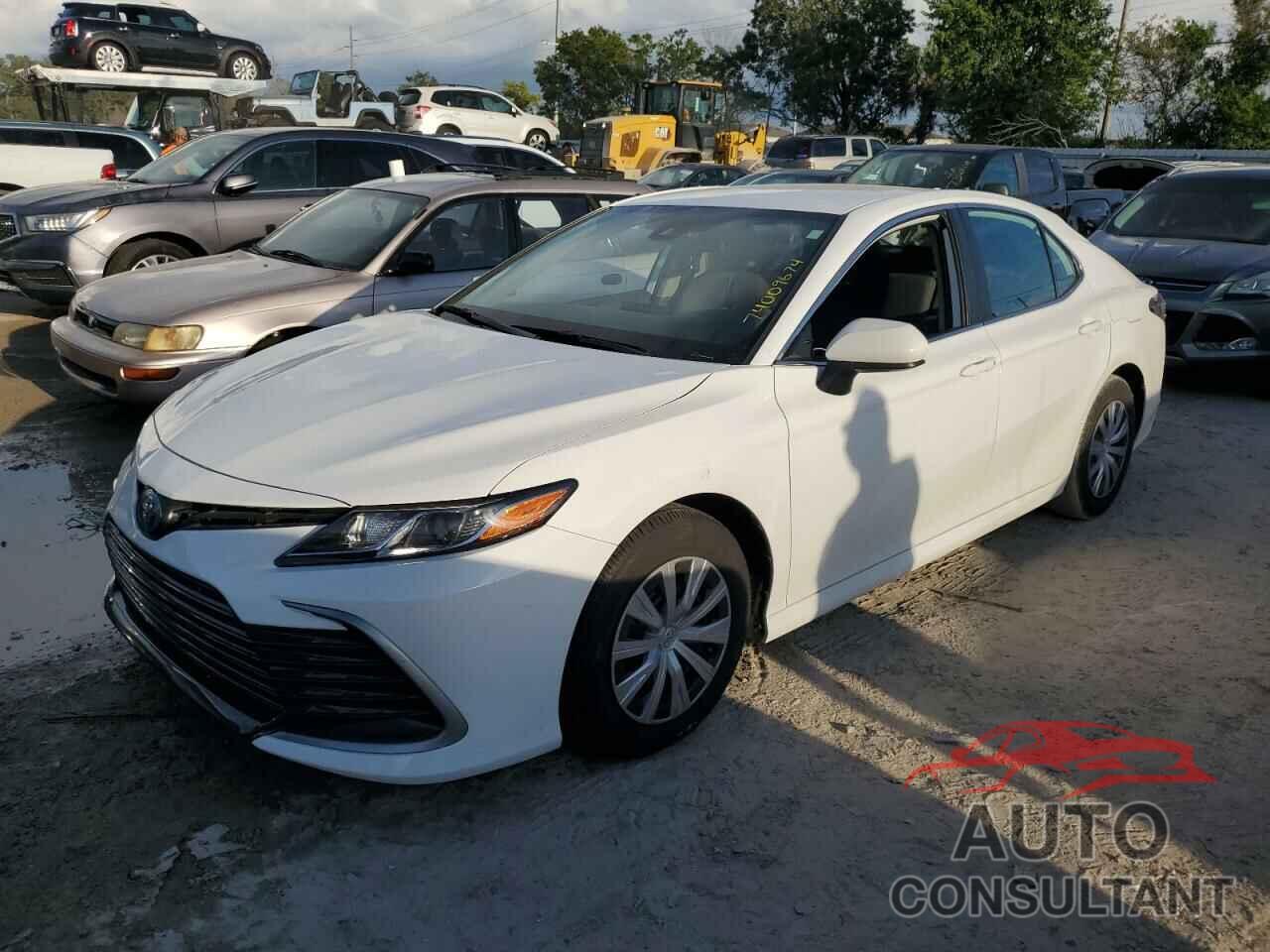 TOYOTA CAMRY 2022 - 4T1C31AK7NU584290