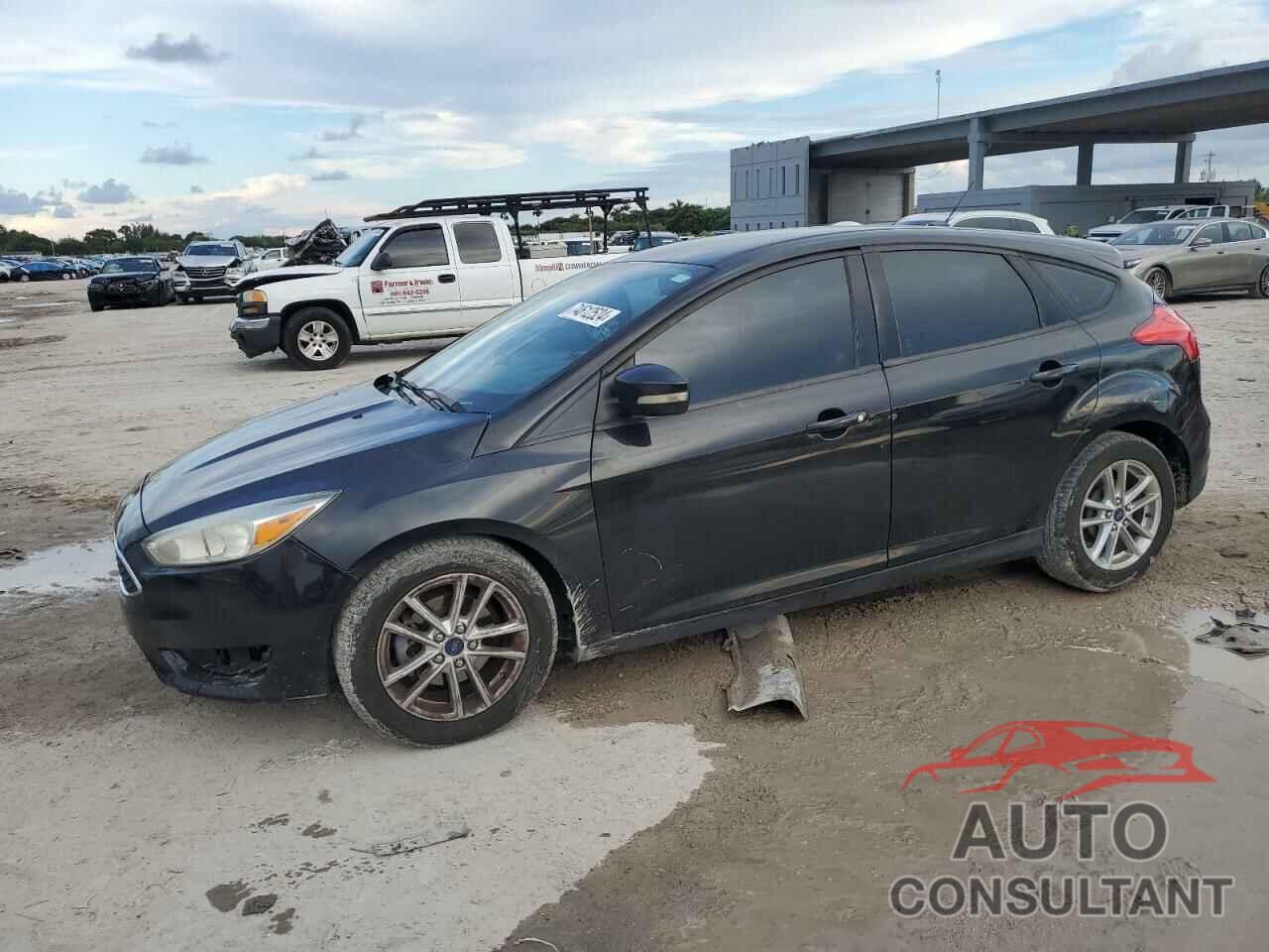 FORD FOCUS 2015 - 1FADP3K27FL329384