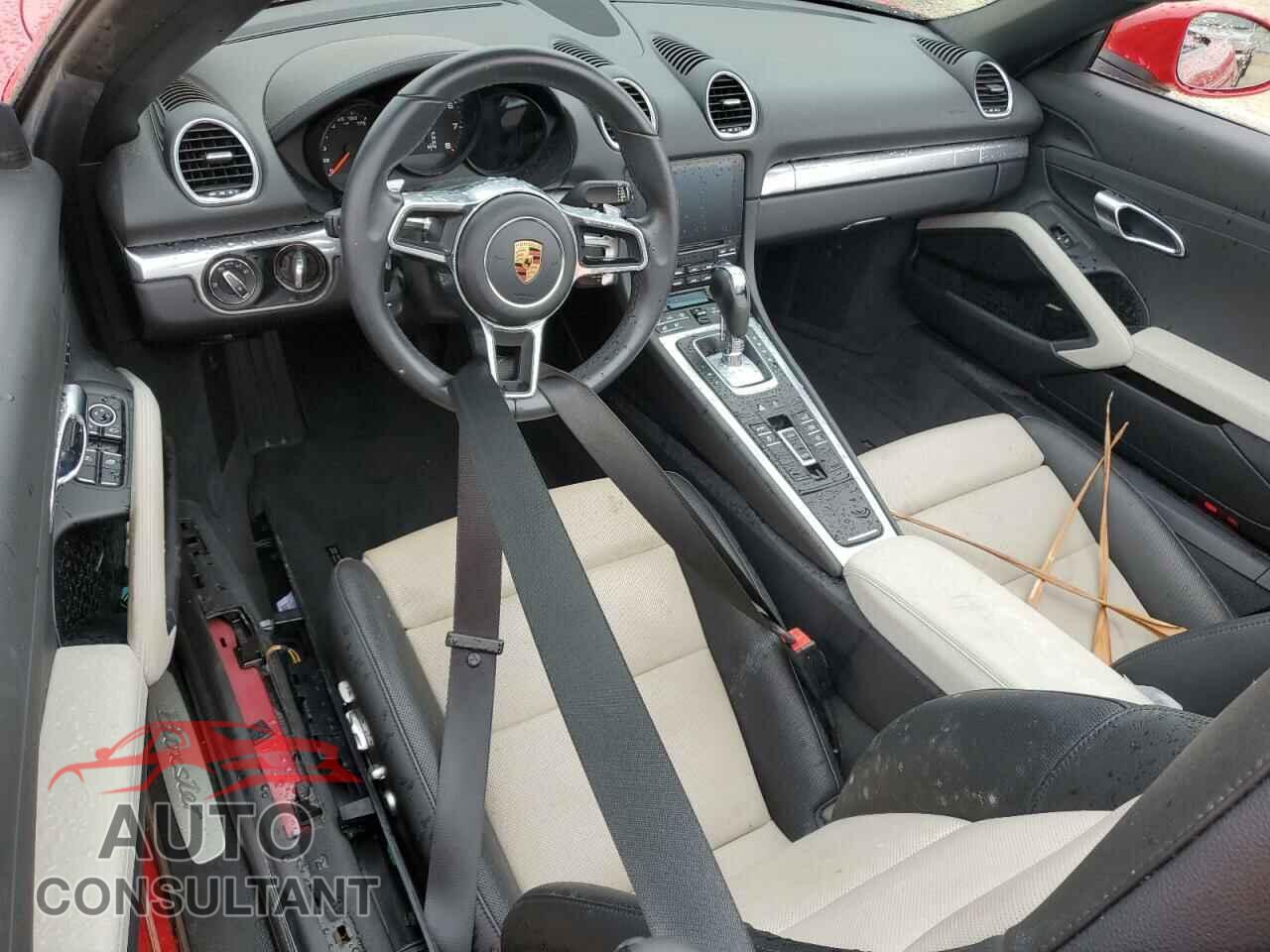 PORSCHE BOXSTER 2019 - WP0CA2A84KS211137