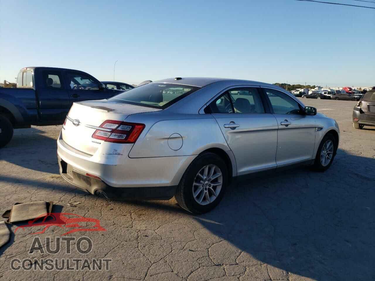 FORD TAURUS 2013 - 1FAHP2D87DG156002