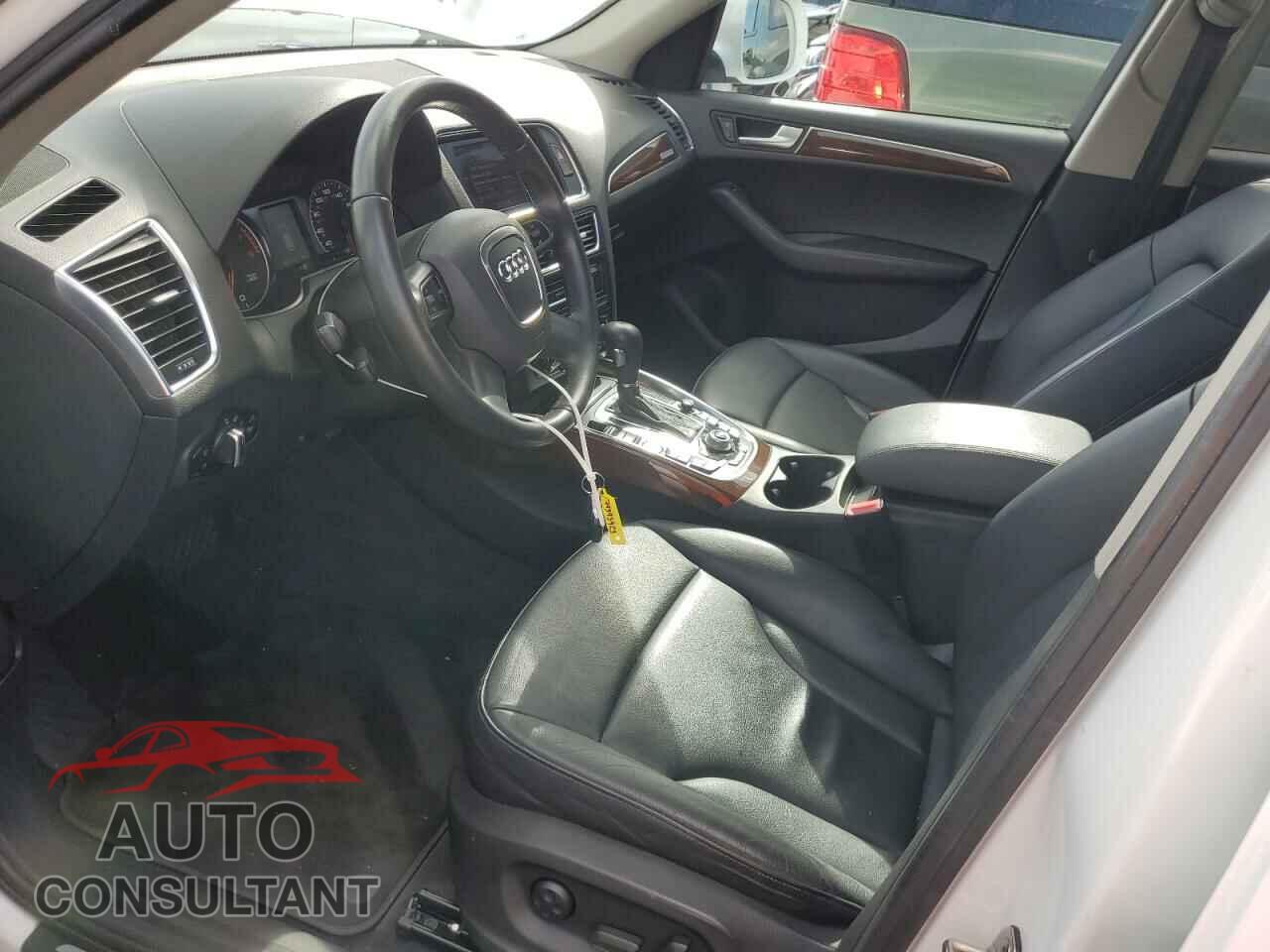 AUDI Q5 2012 - WA1LFAFP2CA073823