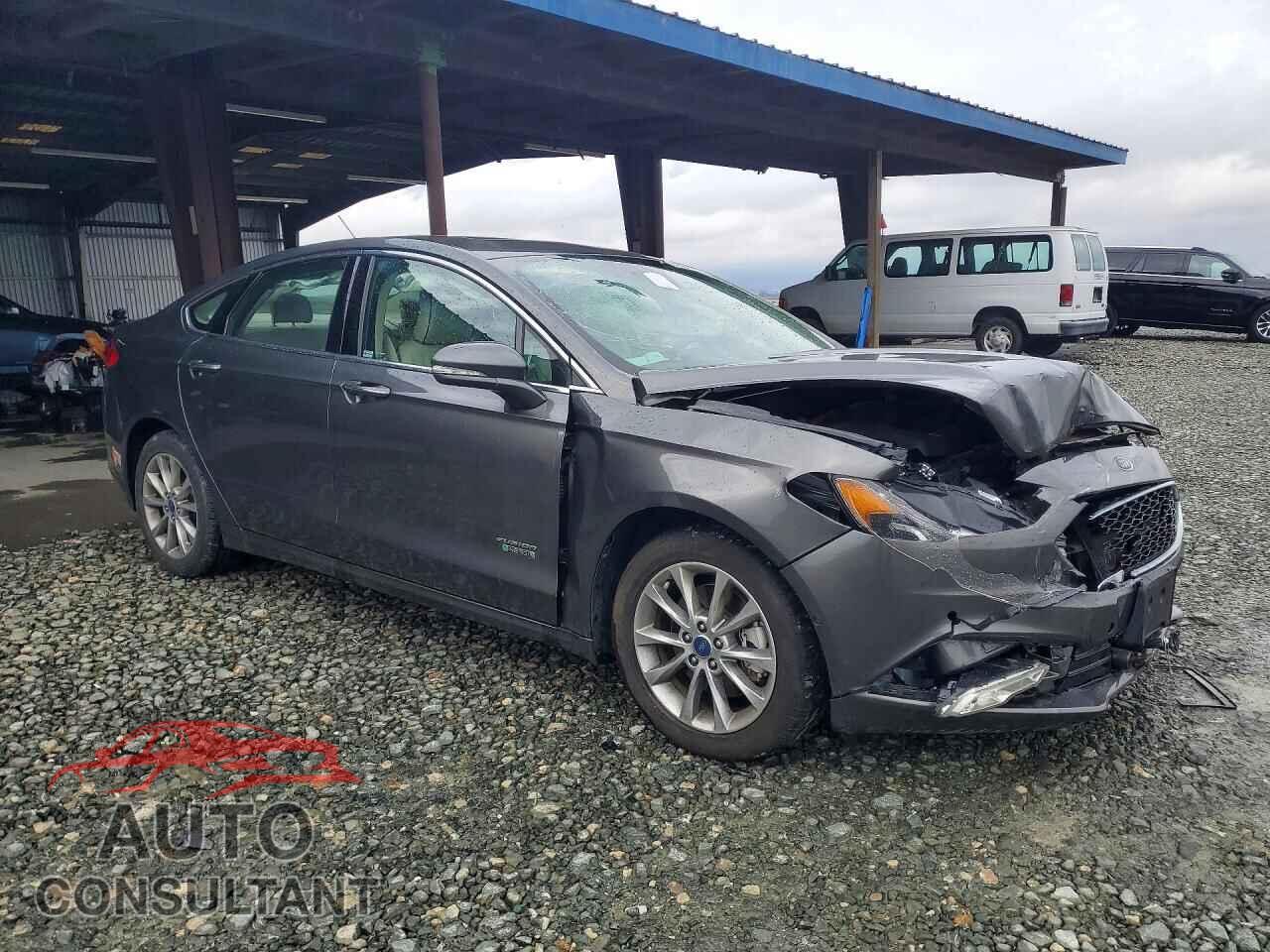 FORD FUSION 2018 - 3FA6P0SUXJR181377
