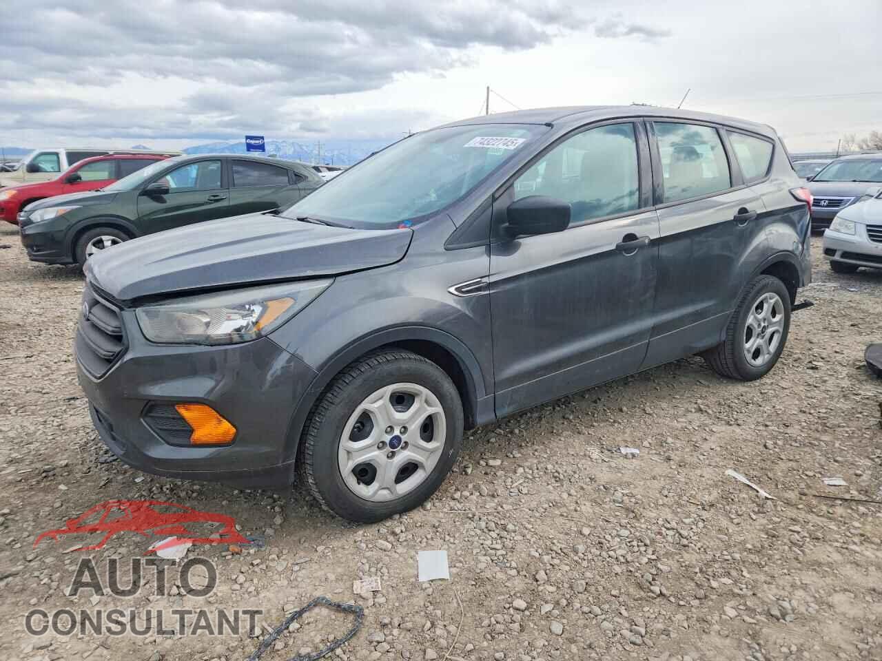 FORD ESCAPE 2018 - 1FMCU0F75JUB43649