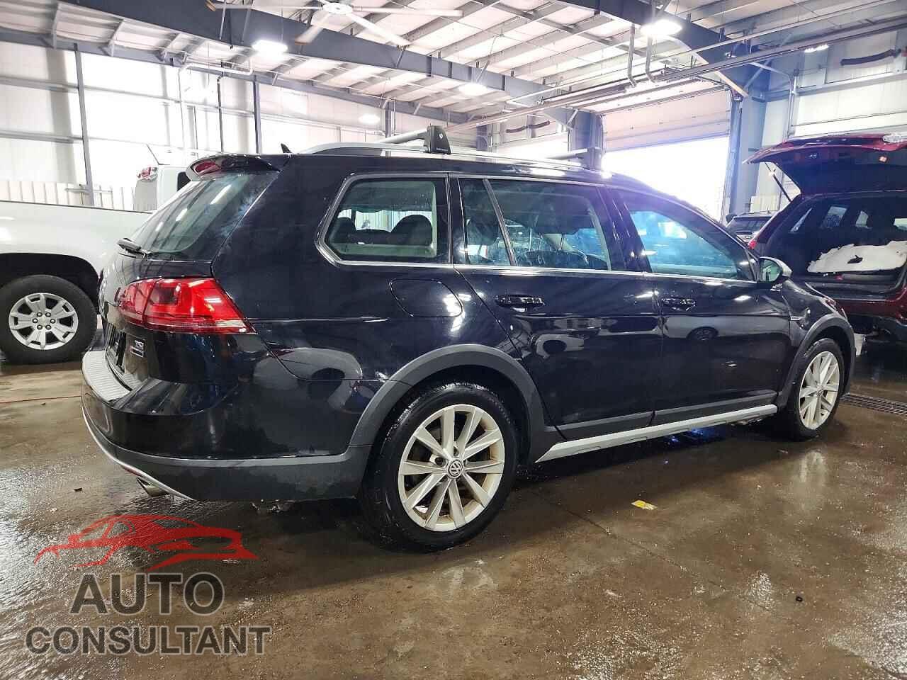 VOLKSWAGEN GOLF 2017 - 3VWM17AU0HM544321