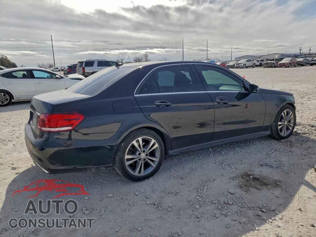 MERCEDES-BENZ E-CLASS 2016 - WDDHF5KB6GB183079