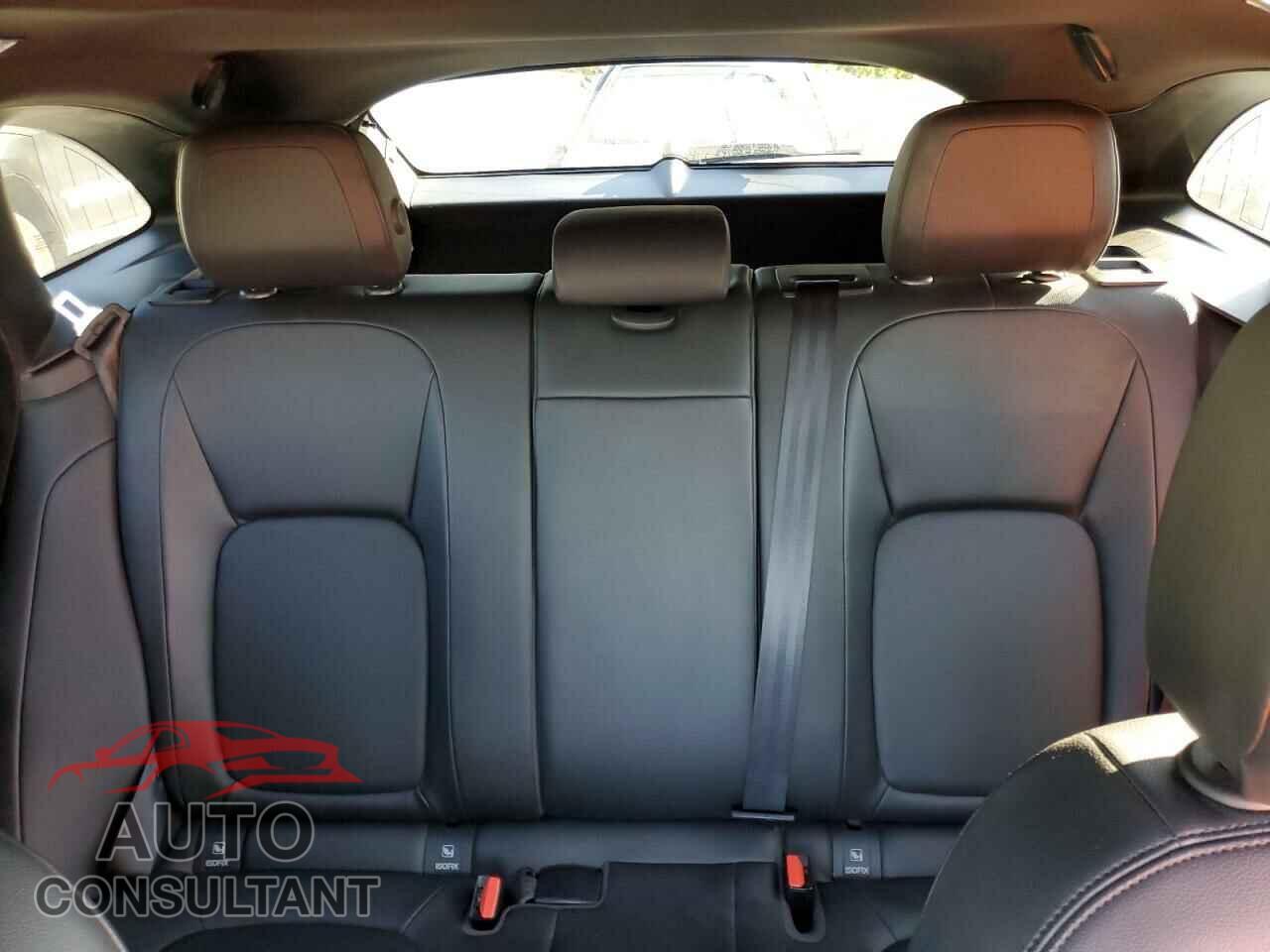 JAGUAR F-PACE 2019 - SADCJ2FX1KA604975